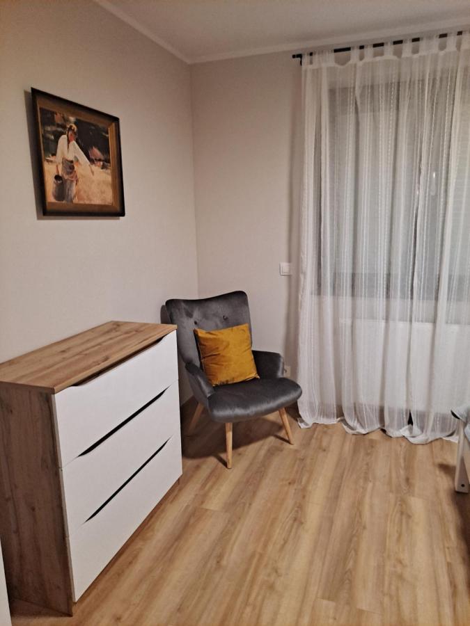 Apartament Sarna 옐레니아구라 외부 사진