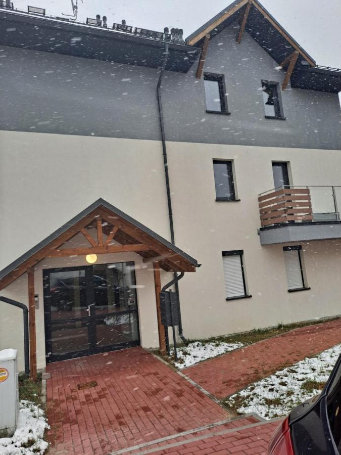 Apartament Sarna 옐레니아구라 외부 사진