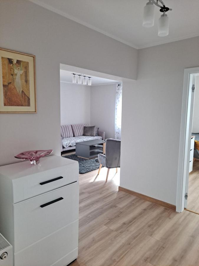 Apartament Sarna 옐레니아구라 외부 사진
